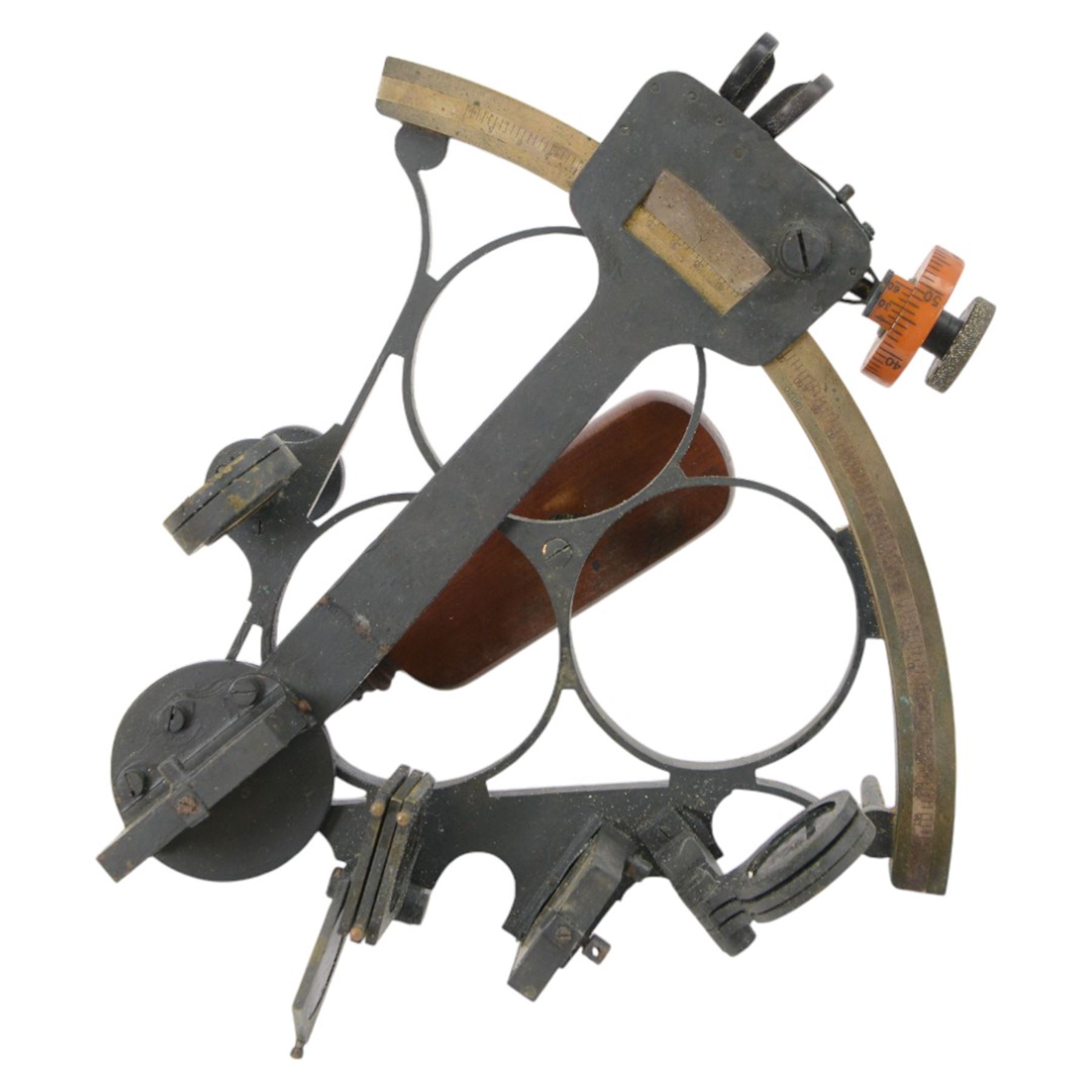 1930s Husun sextant no. 18020 in black finish, contained in fitted mahogany case with service label dated 1933