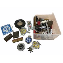 Automobilia to include AA badges, RAC badge, tin plate racing car, tin oil can, advertising tins and miscellanea in one box