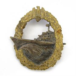 WWII German Third Reich Kriegsmarine Destroyer Badge by Schwerin, with maker’s mark ‘Schwerin Berlin 68 beneath