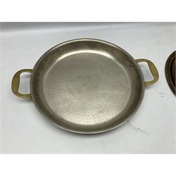 Twin handled copper pan, with hammered lid and a lobster handle, D37.5cm