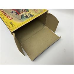 Matchbox - Series MF-1 Fire Station, in white with green roof, in original box 