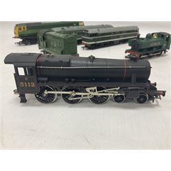 Various Makers ‘00’ gauge - eight locomotives to include G&R Wrenn Class N2 0-6-2T no.2385 in LMS black and Standard Tank Class 2-6-4 no.2679 in LMS crimson; Class 5 4-6-0 no.5112 in black livery; Mainline Railways Class 45 D49 ‘The Manchester Regiment’ in BR green; Airfix Class 31 D5531 in BR green; three further models (8)