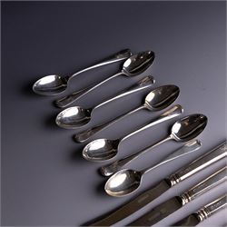 Set of six silver teaspoons with engraved initial K to finial, together with a set of six silver handled tea knives and one further silver teaspoon, all hallmarked