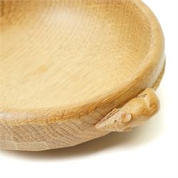 Mouseman - adzed oak nut bowl with carved mouse signature by the workshop of Robert Thompson D15cm