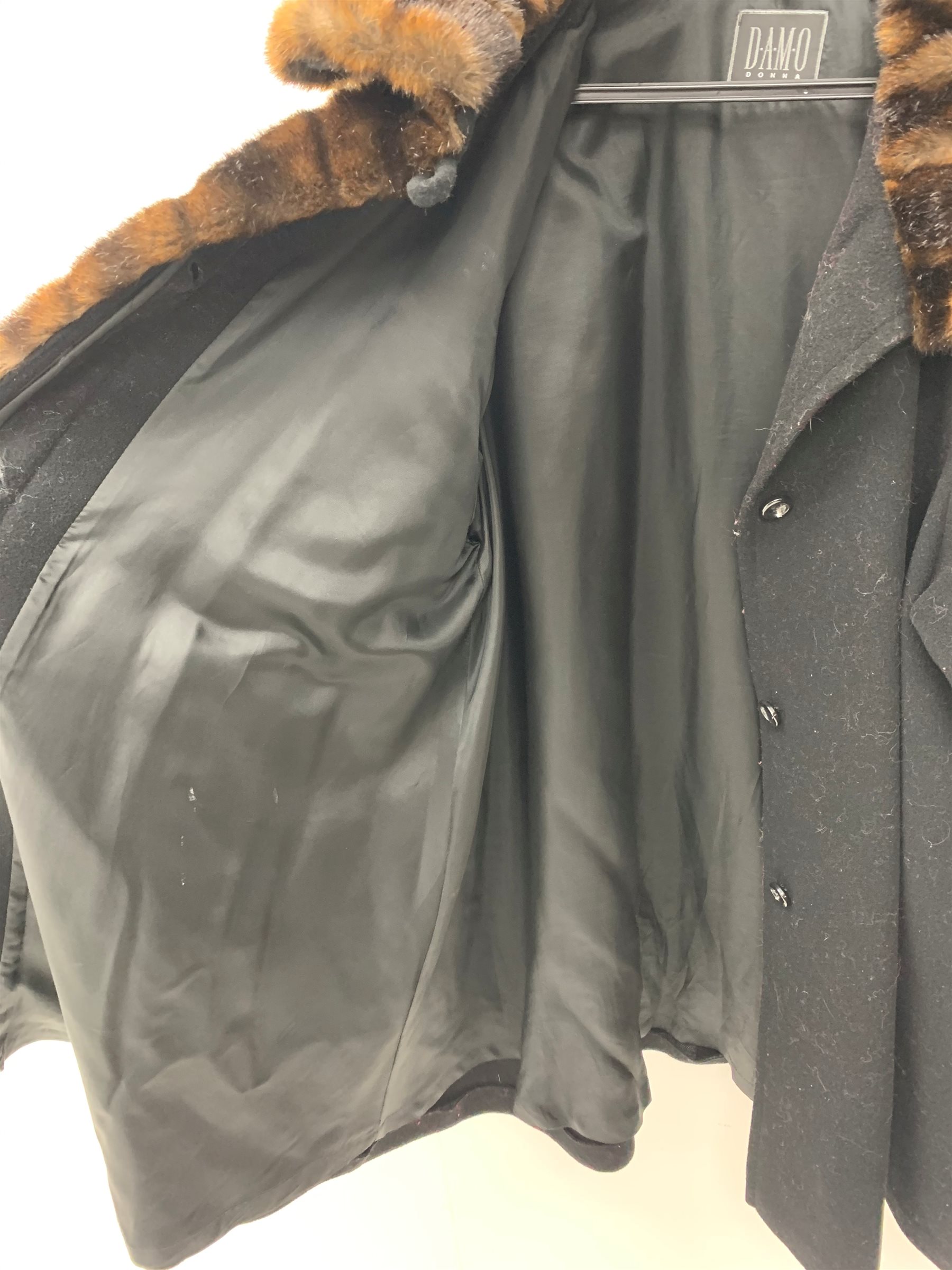 Damo Donna Italian Wool and Cashmere coat with faux fur trim collar and cuffs size 14 Decorative Antiques Collectors Sale