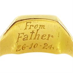 Early 20th century 18ct gold signet ring, monogrammed with initials, hallmarked