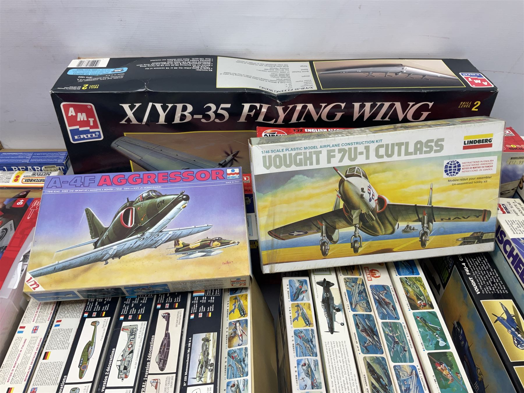 Twenty-eight model aircraft construction kits by Airfix (6) including Jet Engine; Hasagawa (5); LS (2); Italeri (2); Revell (2); ESCI (3); Heller (4); AMT ERTL, Matchbox, Lindberg and Hales; all boxed (28)