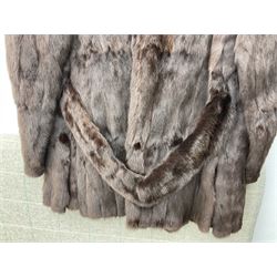 Vintage ladies brown Canadian squirrel short fur coat 