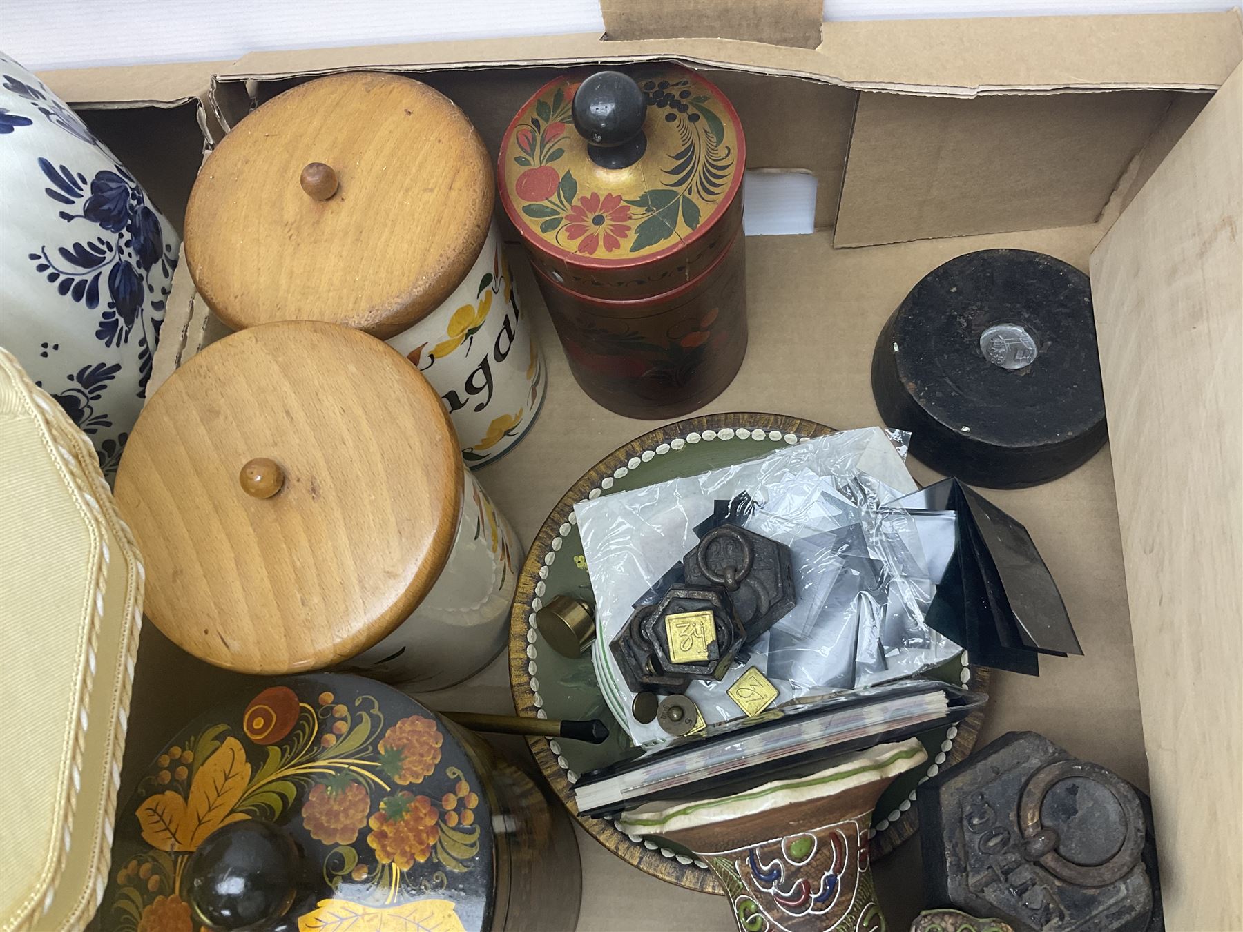 Set of metal weighing scales, pair of Chinese style ceramic table lamps, blue and white ceramics, oriental ceramics and a collection of other glassware, metal ware and collectables, in five boxes 