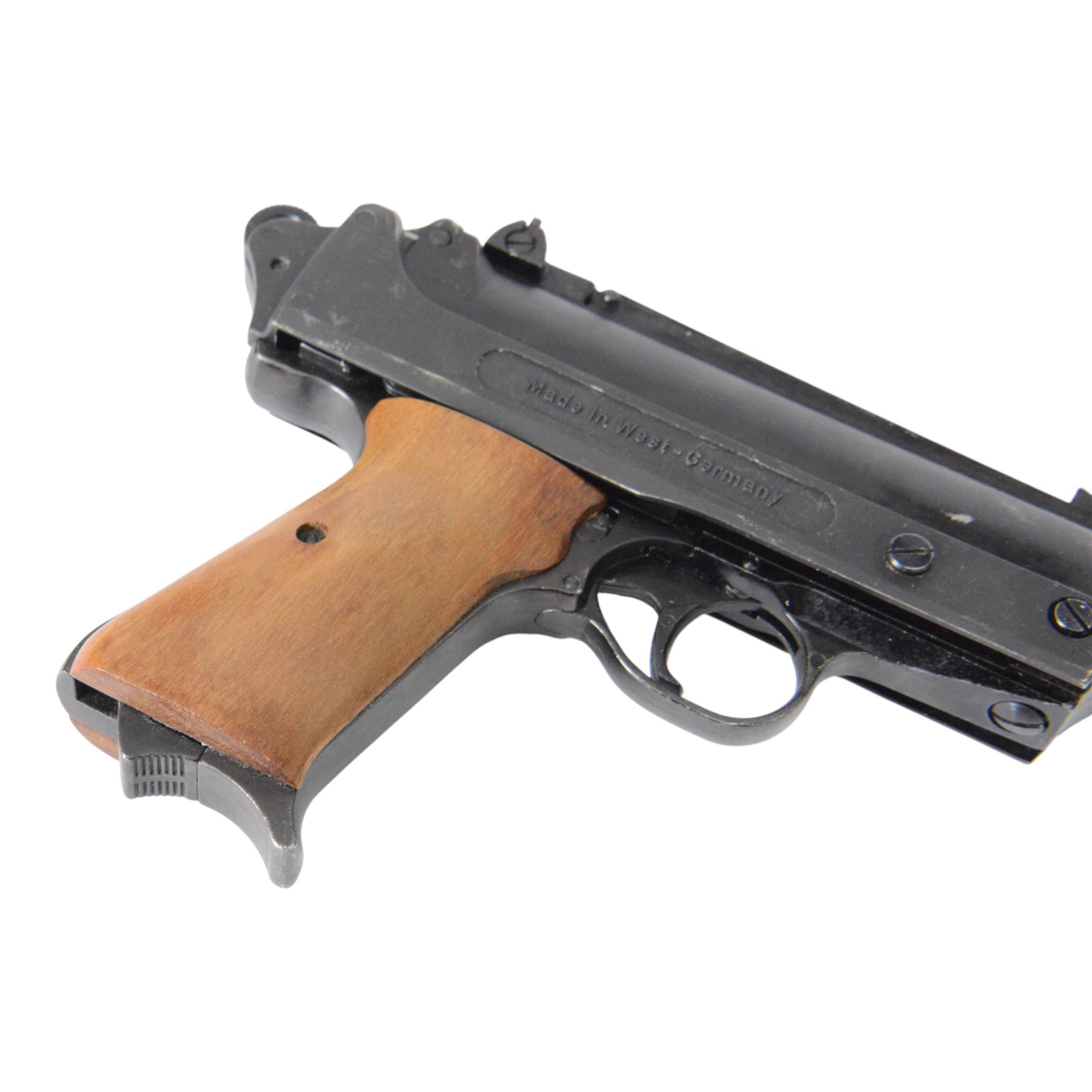 FB Record Jumbo .177 air pistol with shaped wooden grips and adjustable sights, L18cm