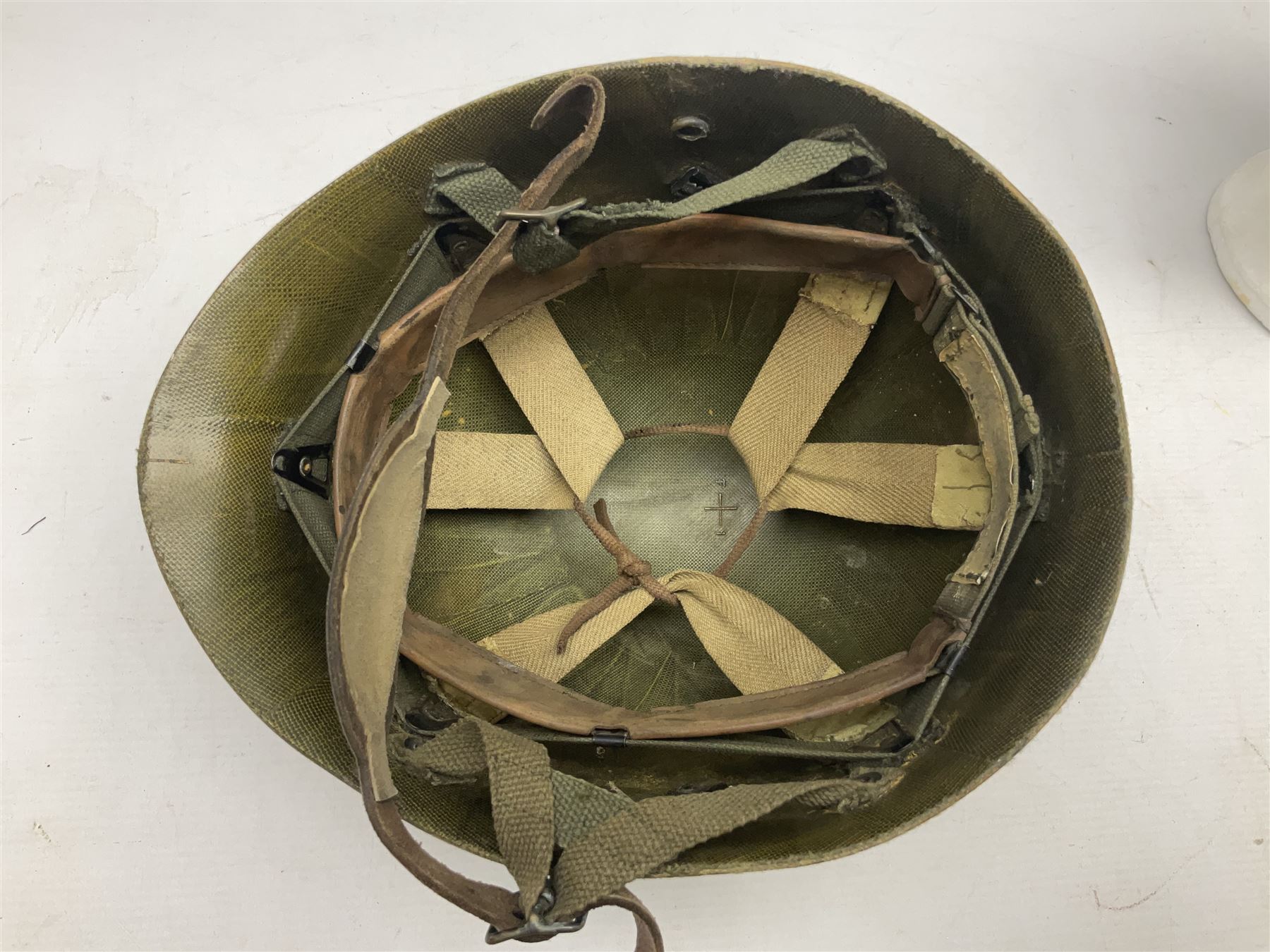 American 'Mike Force' Special Forces MI helmet liner; bears label 'AM STAY 5 58183 N10/TS'