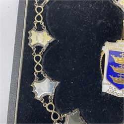 1920s 9ct gold enamel pendant inscribed 'Hull Municipal Technical College Old Boys Association', with presentation engraving verso, hallmarked W H Haseler Ltd, Birmingham 1929, suspended from a silver chain of office, with sixteen engraved shield links, hallmarked W H Haseler Ltd, Birmingham 1933, contained within fitted case 