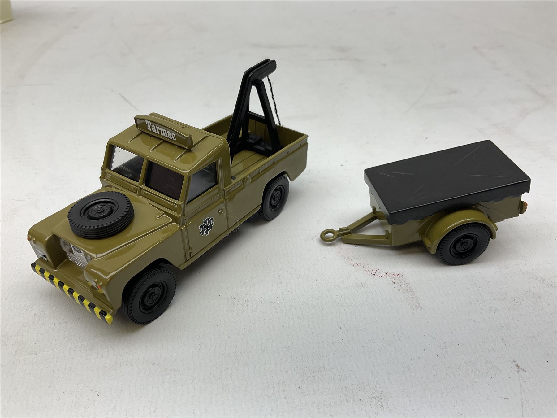 Corgi Premium limited edition - three Tippers die-cast models comprising CC10504 ERF KV Tipper - Ketton Cement; CC10102 Foden FG Tipper & Gravel Load; and CC10602 Leyland octopus Tipper; together with three Building britain models comprising 18404 H.E. Musgrove & Sons Ltd. Bedford O Artic Dropside; 07502 Tarmac Land Rover Winch & 2-wheel Trailer; and 12302 Eastwoods Foden FG 8-wheel Platform Lorry; all boxed (6)