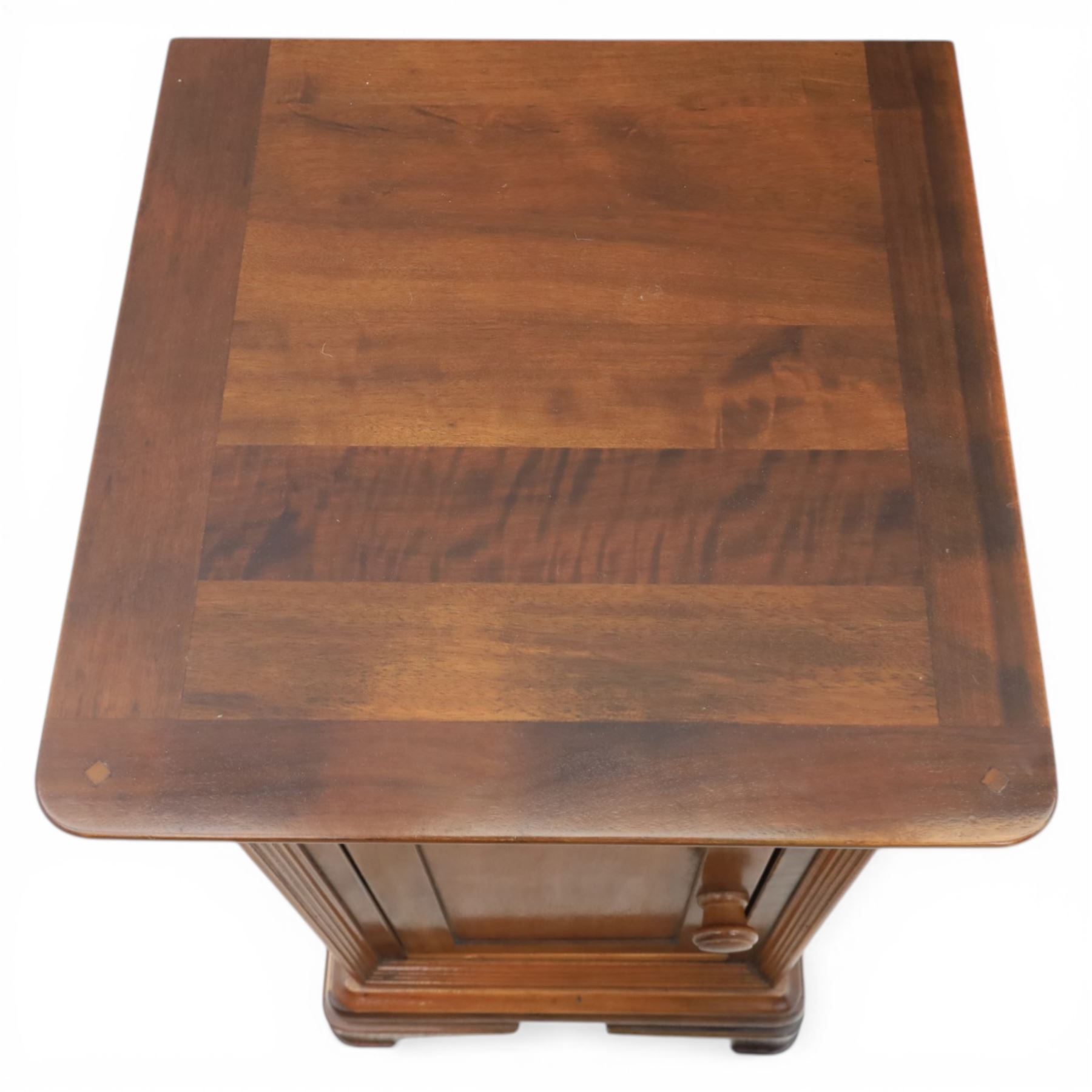 Willis & Gambier - 'Louis Philippe' French cherry bedside chest, with frieze drawer with moulded edge pull, above a single cabinet door, raised on bracket feet