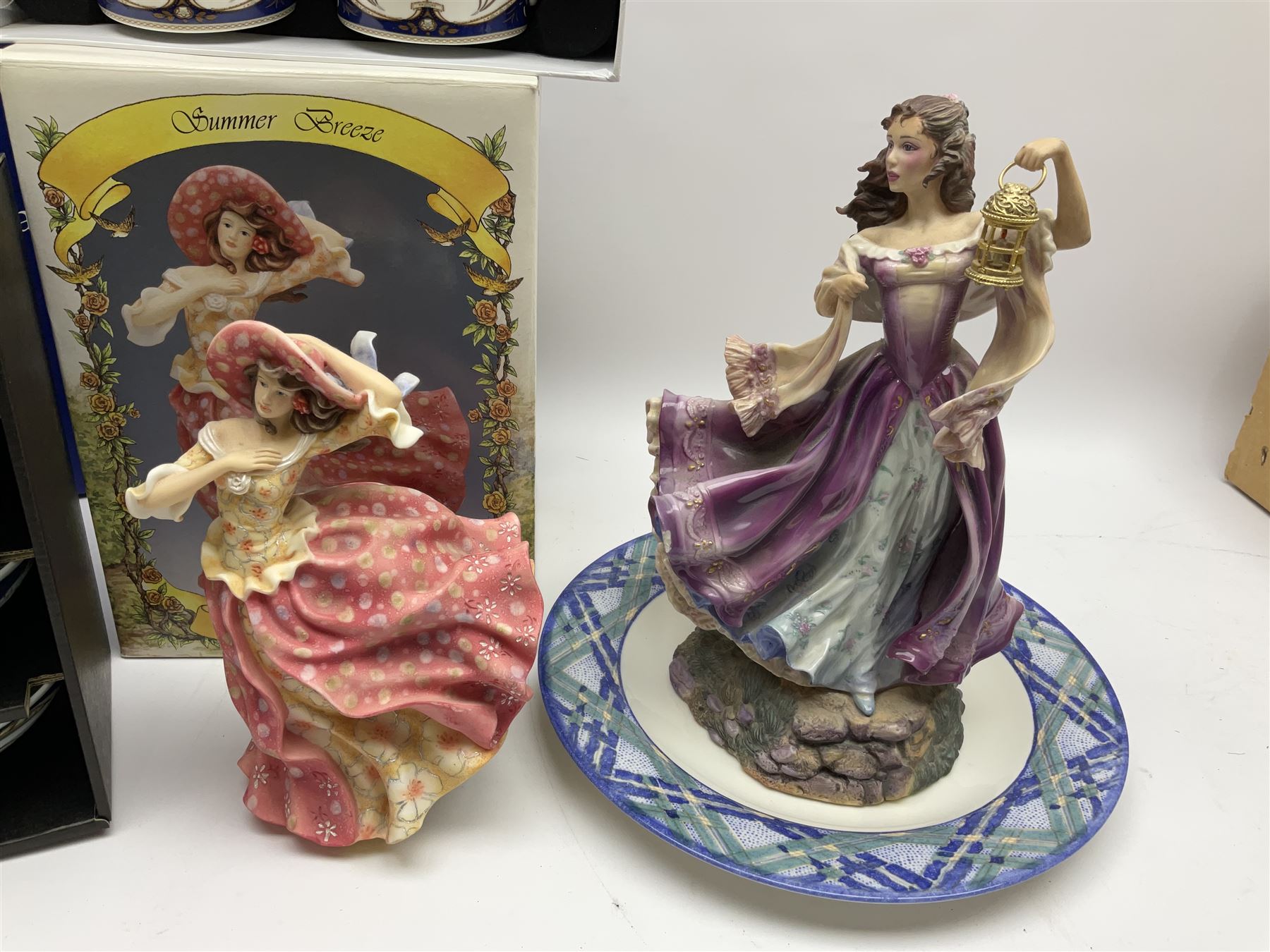 Franklin Mint figure Catherine from Wuthering Heights H29cm, together with a Leonardo figure Summer Breeze H21cm, with original box, a set of four japanese bowls, etc.    