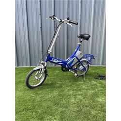 EZGo Izip electric bicycle, working order - THIS LOT IS TO BE COLLECTED BY APPOINTMENT FROM DUGGLEBY STORAGE, GREAT HILL, EASTFIELD, SCARBOROUGH, YO11 3TX