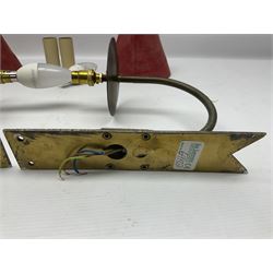 Two brass wall lights with shades, H22cm