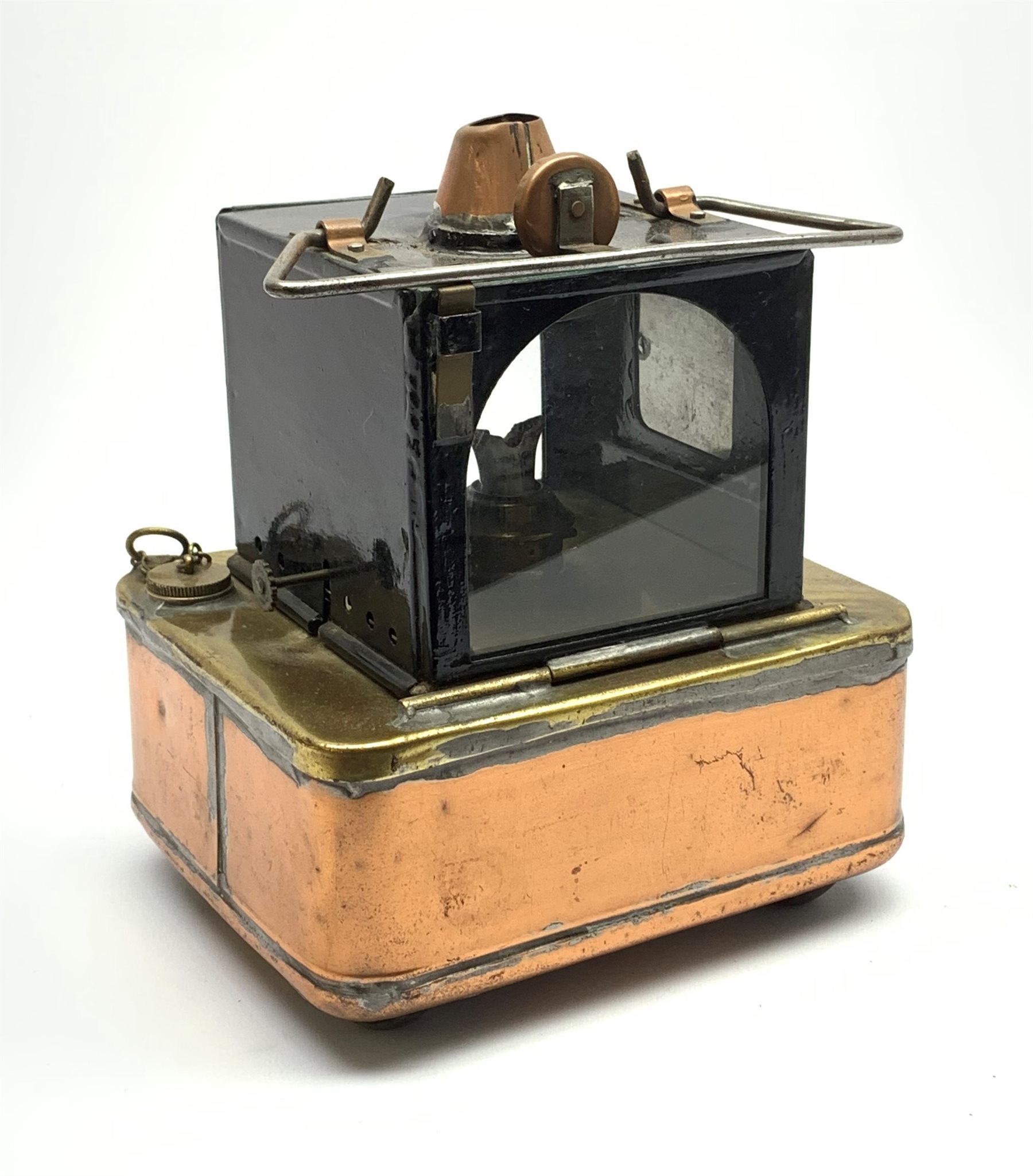 British Rail copper and brass cased signal lamp, stamped BR(M) for Midlands H25cm including handle