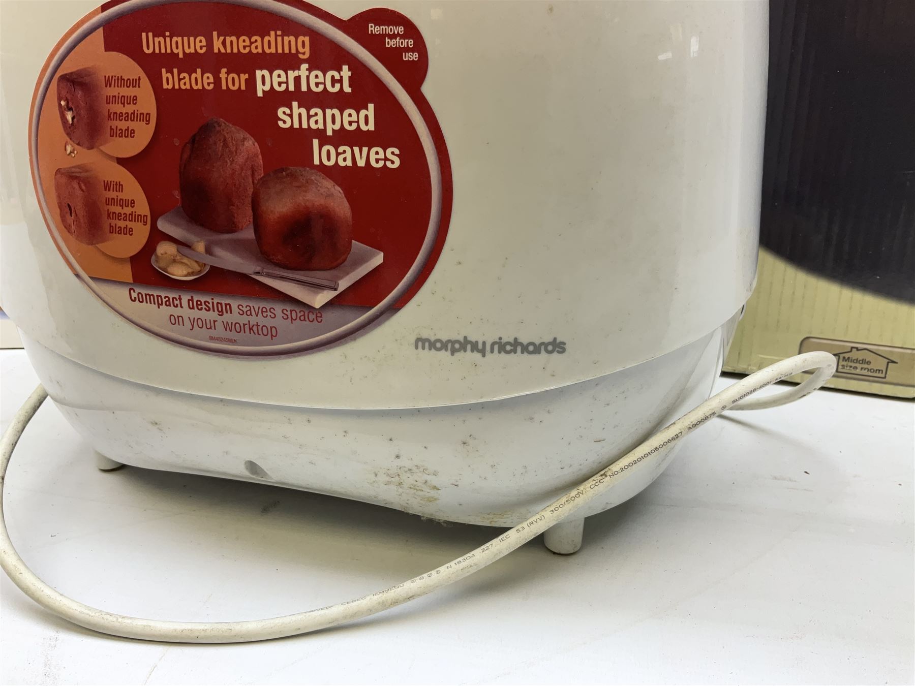 Honeywell dehumidifier HDE020E in original box and Morphy Richards