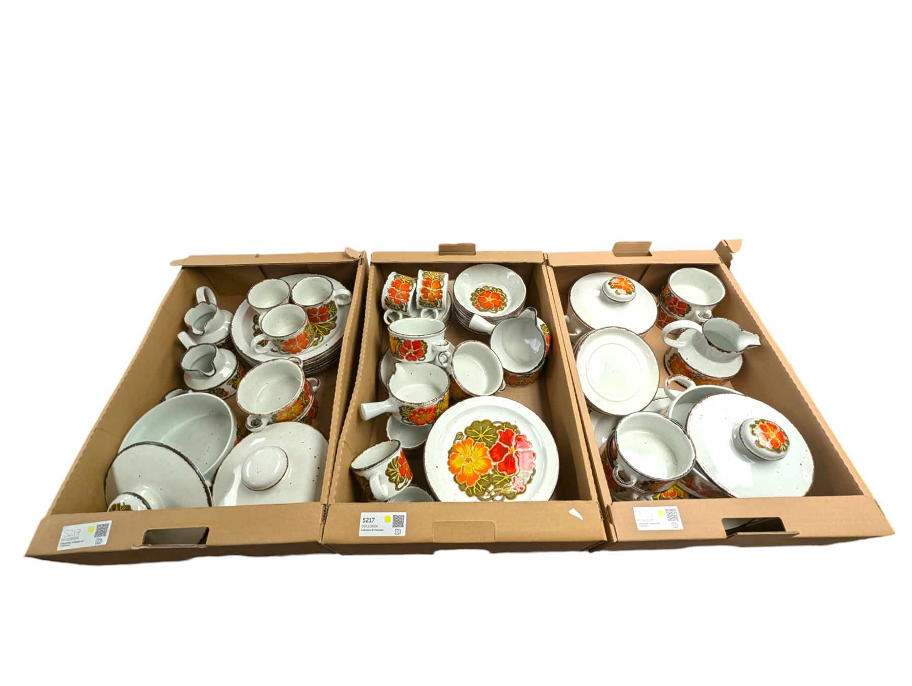 Midwinter Stonehenge dinner and tea wares, including cups, bowls, plates, etc