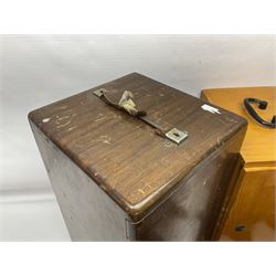 Three microscopes, comprising Ernst Leitz Wetzlar, W Watson & Sons service II no 125485, W Watson & Sons Bactil binocular no 115722, all boxed  