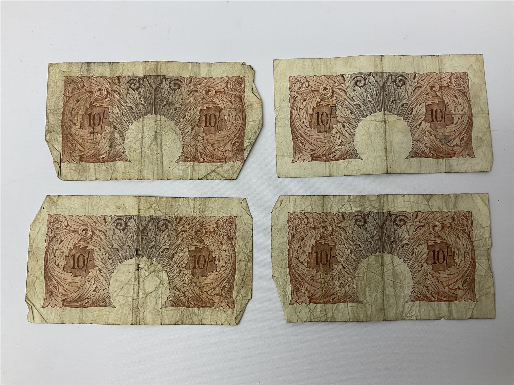 Banknotes including four Bank of England O'Brien one pound notes 'Y52J', 'T44J', 'T92J' and 'S23J', various ten shillings, two Somerset ten pounds 'CU20' and 'AW12', Page one pound notes, Bank of Scotland and other Scottish one pound notes etc