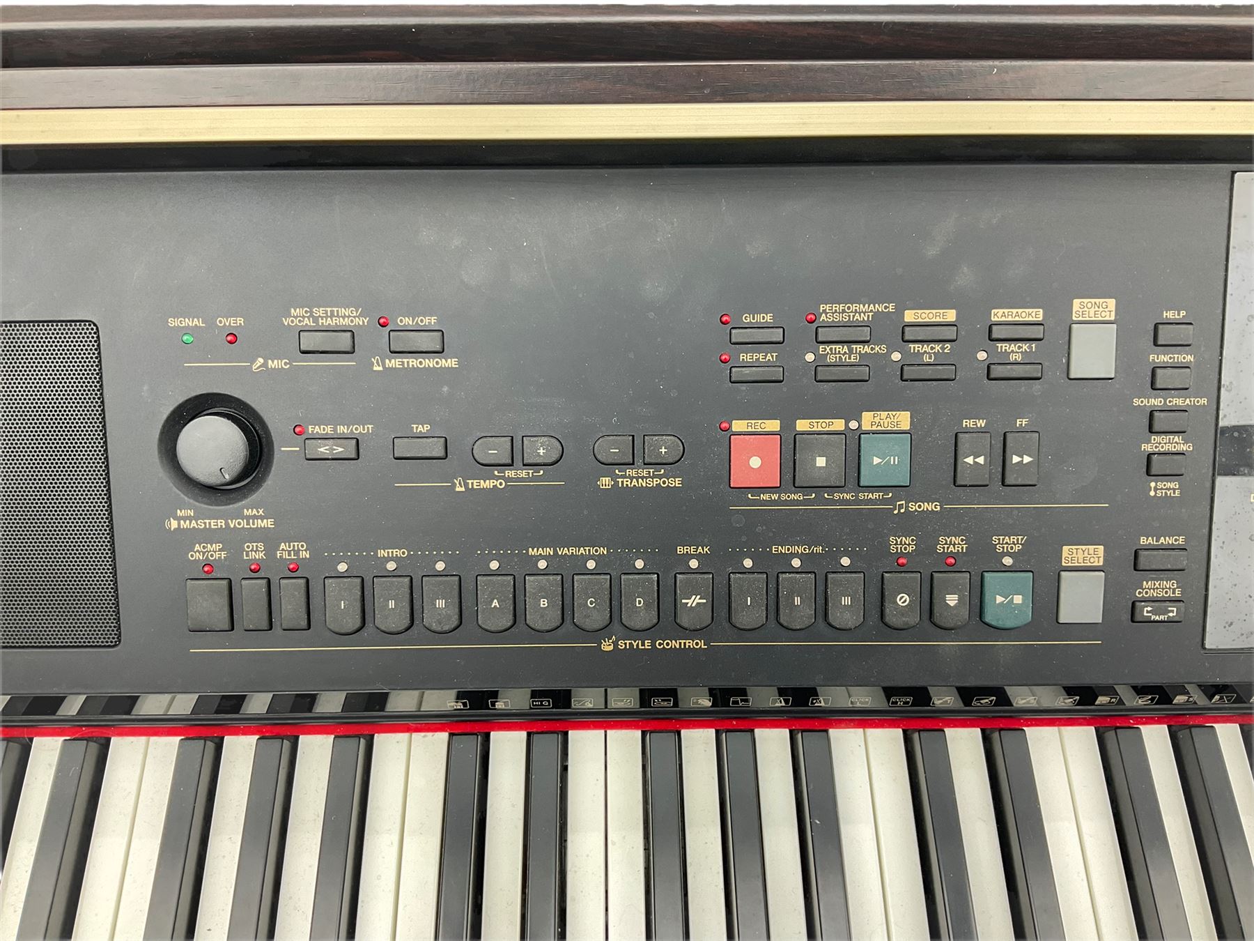 Yamaha Clavinova CVP-305 electric piano with stool, speakers to stand