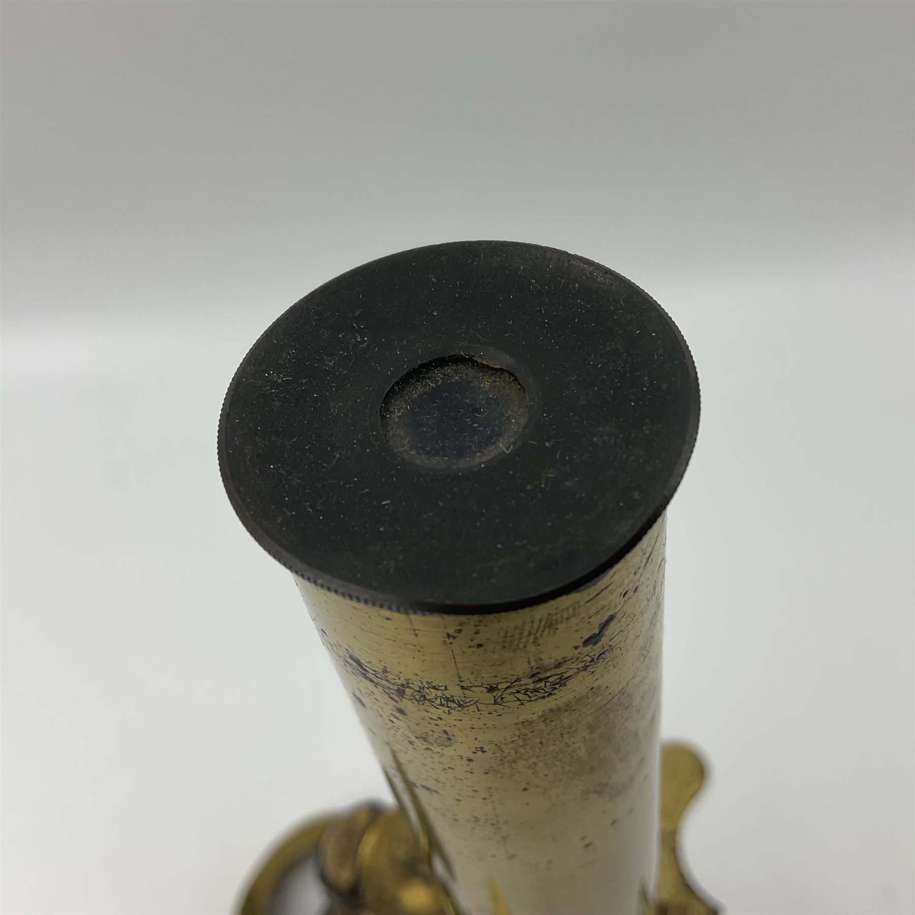 Brass monocular microscope, unbranded, H32cm