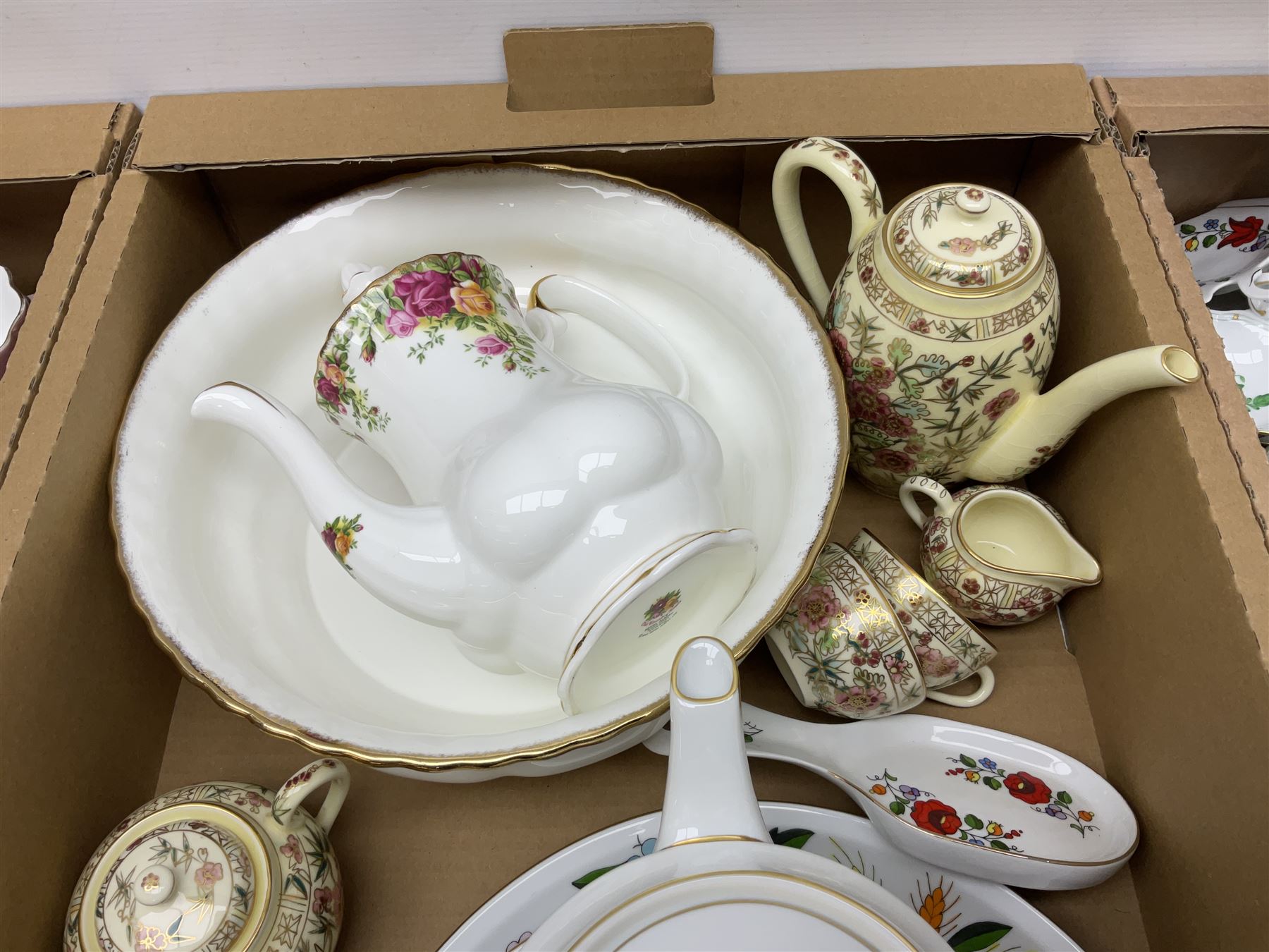 Quantity of ceramics, to include Royal Albert Old Country Roses coffee pot and large bowl, Villeroy & Boch, Wedgwood Majolica, Kalocsa of Hungary, Beswick Basset Hound, Herend of Hungary, mid century vase of tapering form with orange and black striped decoration, etc in three boxes