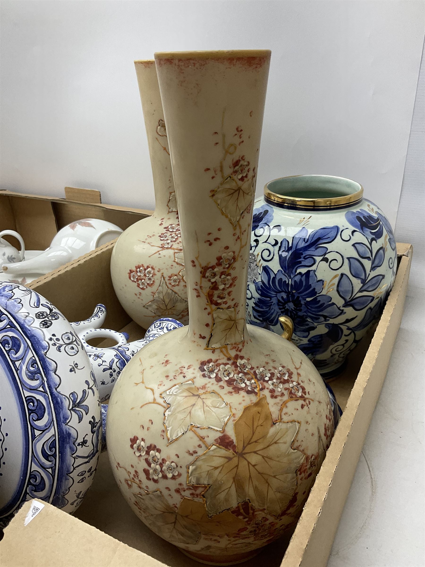 Denby Greenwheat pattern dinner wares, together with Royal Doulton Tumbling Leaves pattern tea and dinner wares, Royal commemorative ceramics including Wedgwood Jasperware table lighter, pair of Victorian glass hand painted vases, large blue and white urn with lid, Noritake part tea set, Staffordshire style dog and other ceramics and collectables, in boxes