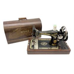 Cased early 20th century Singer hand sewing machine, lacking key