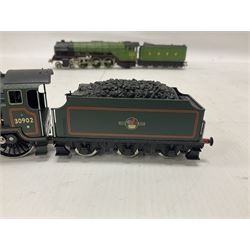 Various makers ‘00’ gauge - Hornby Class D41/1 4-4-0 ‘Yorkshire’ locomotive no.62700 in BR black and Green Schools Class 4-4-0 ‘Wellington’ locomotive no.30902 in BR green; G&R Wrenn Class R1 Tank 0-6-0T locomotive no.1127 in green; Trix Trains Class A2 4-6-2 ‘A.H.Peppercorn’ locomotive no.525 in LNER green (4) 