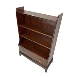 Stag Minstrel - mahogany open bookcase with drawer