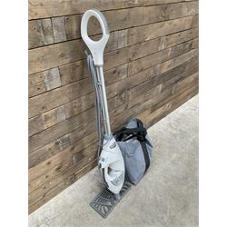 Shark Lift Away Professional steam mop and accessories 