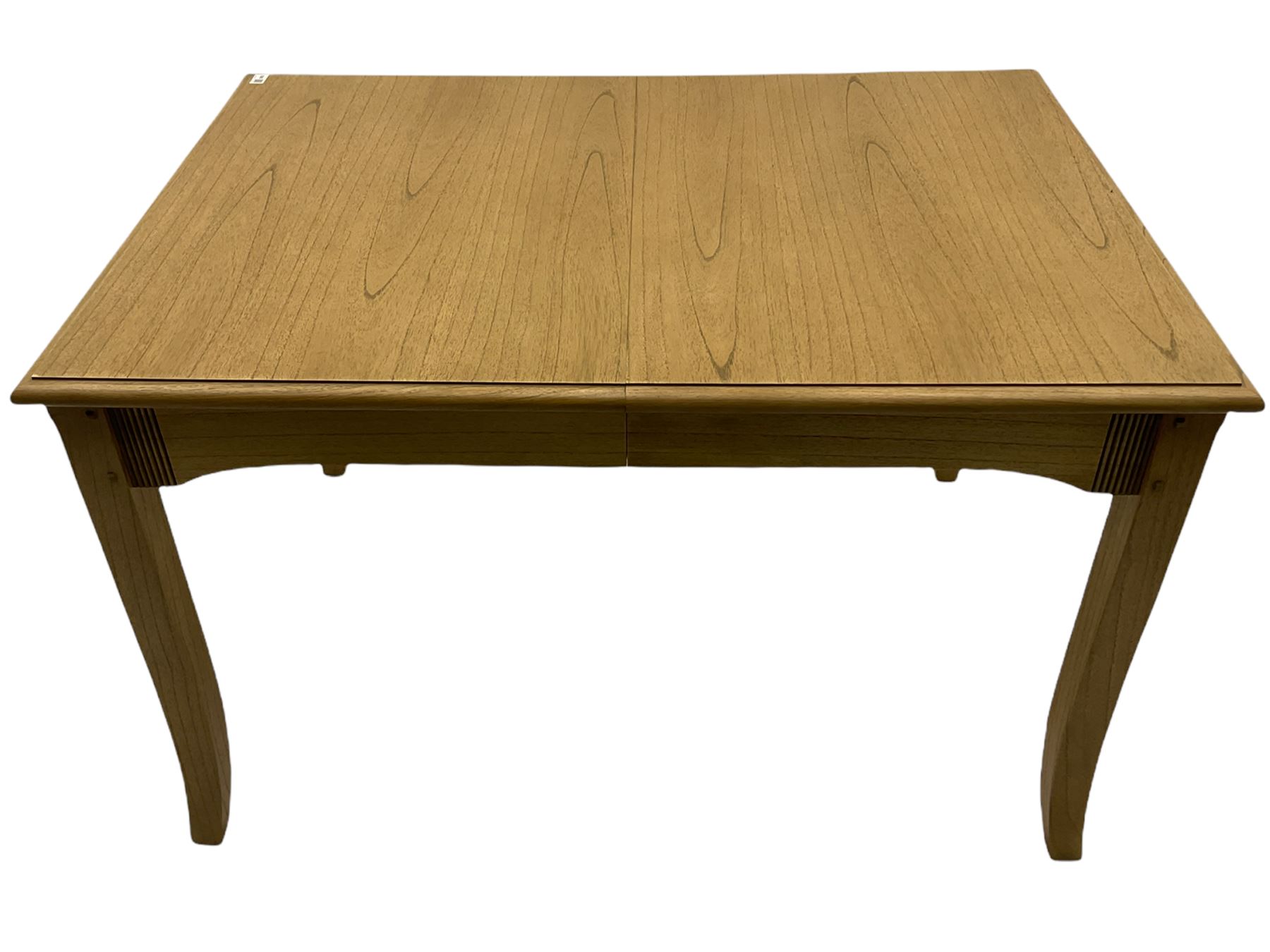 Windsor by Mark Devany oak rectangular extending dining table, with butterfly leaf, and four chairs with upholstered seats and backs