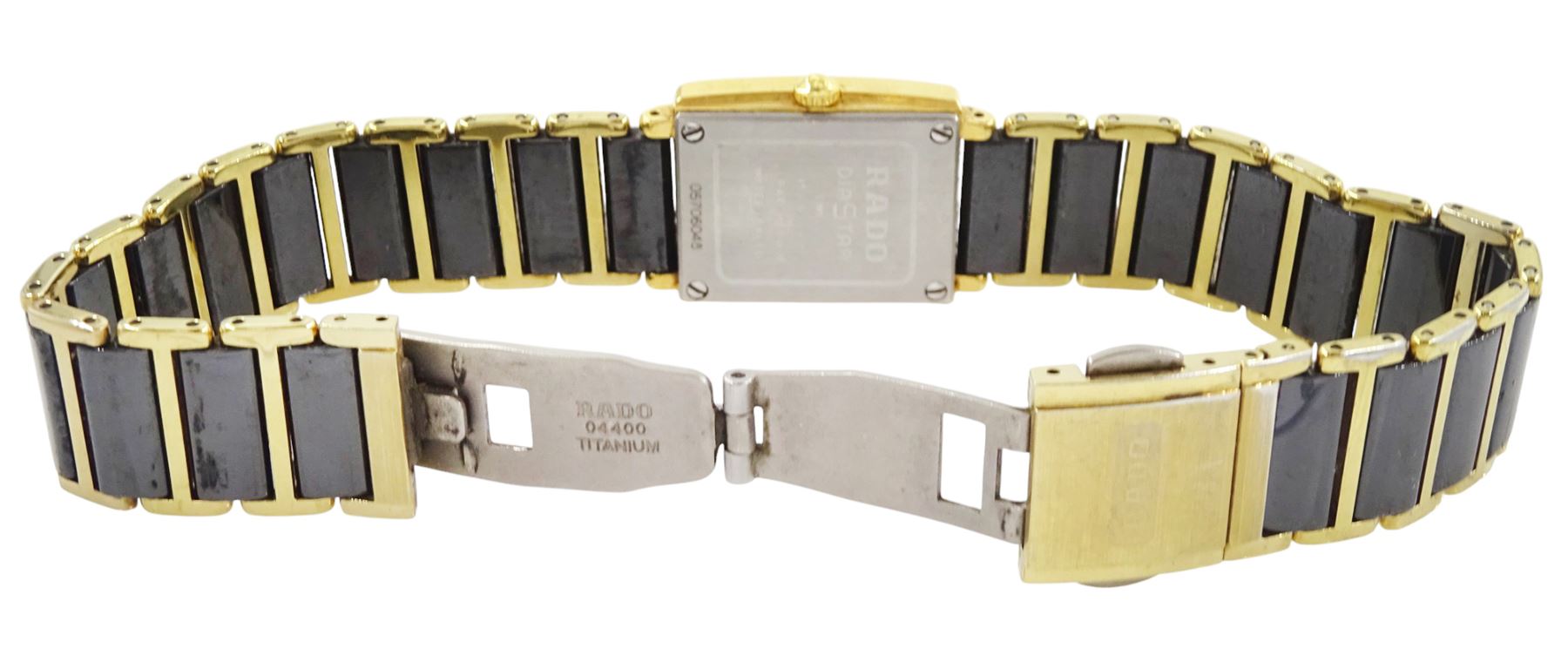 Rado DiaStar jubilé ladies ceramic quartz wristwatch, Ref. 153.0339.3, black dial with diamond dot hour markers and diamond bezel, on integral bracelet, boxed 