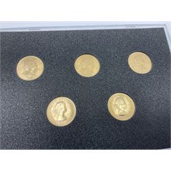 Queen Elizabeth II 'Gillick Portrait Sovereign Set' comprising ten gold full sovereign coins dated 1957-1959 and 1962-1968, cased with certificate