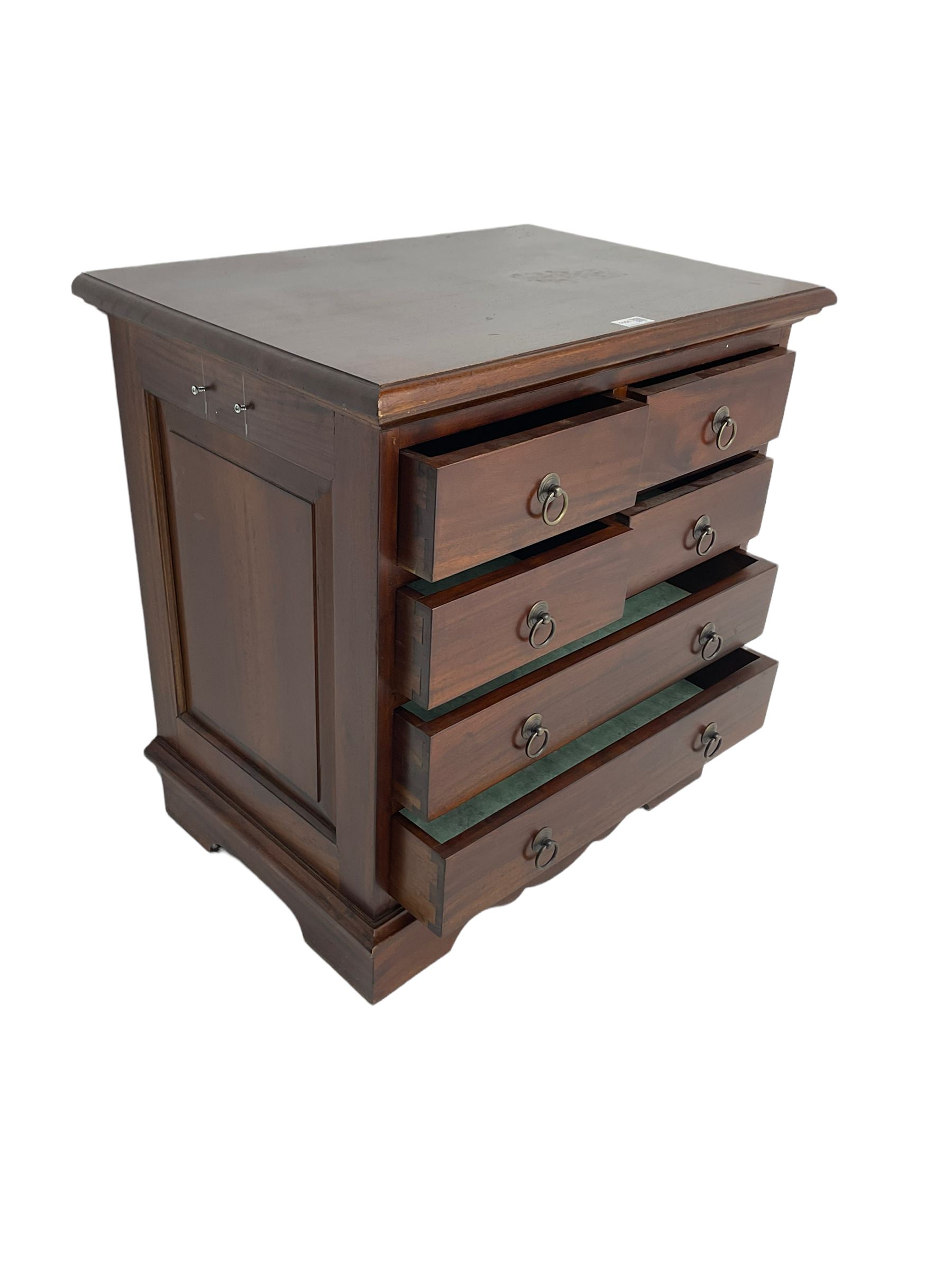 The Kingswood Collection - mahogany chest, moulded rectangular top over four short and two long drawers, shaped plinth base
