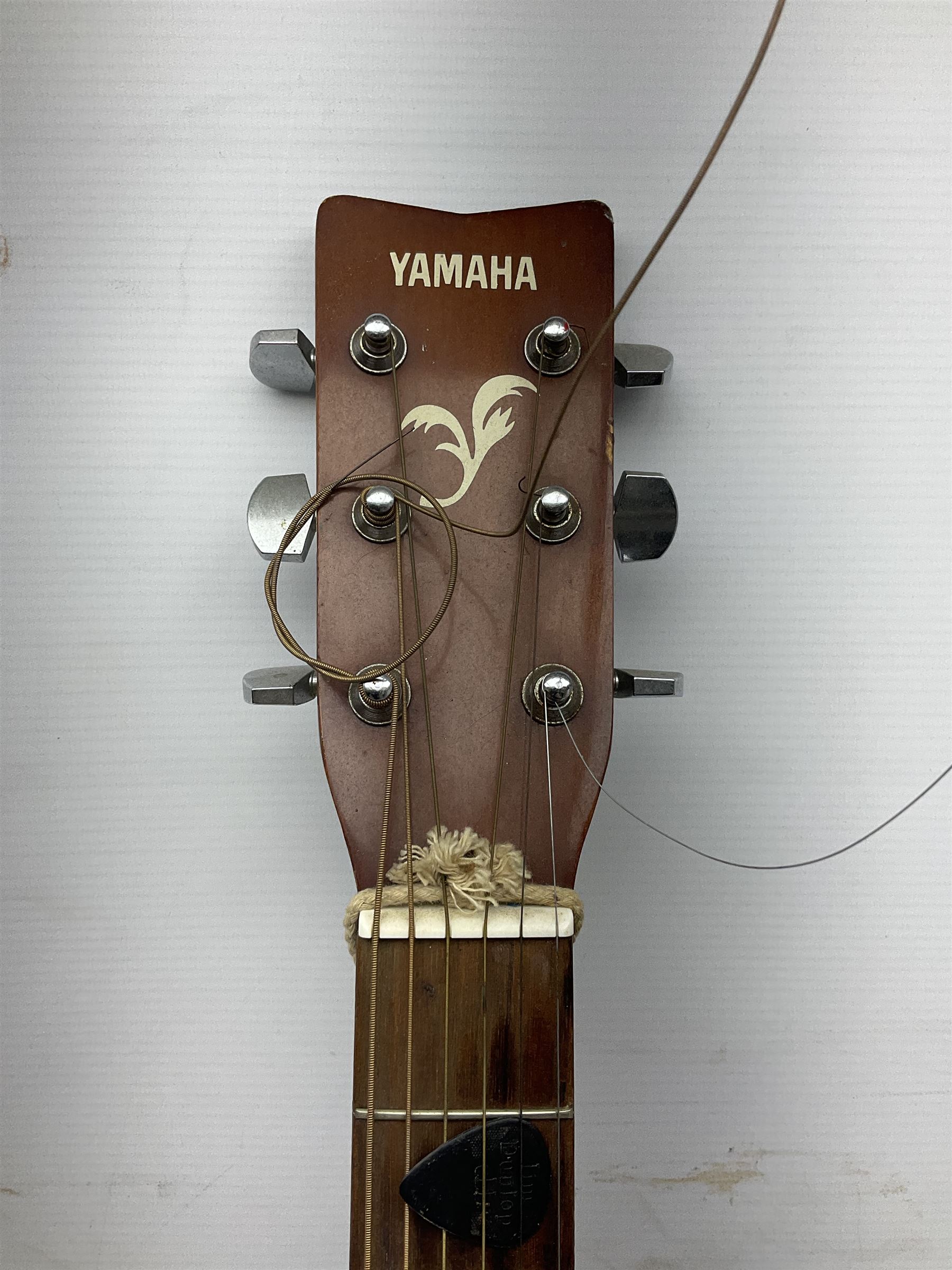 German Hoyer twelve-string acoustic guitar with metallic paper label L106cm; and Indonesian Yamaha F-310 acoustic guitar (2)