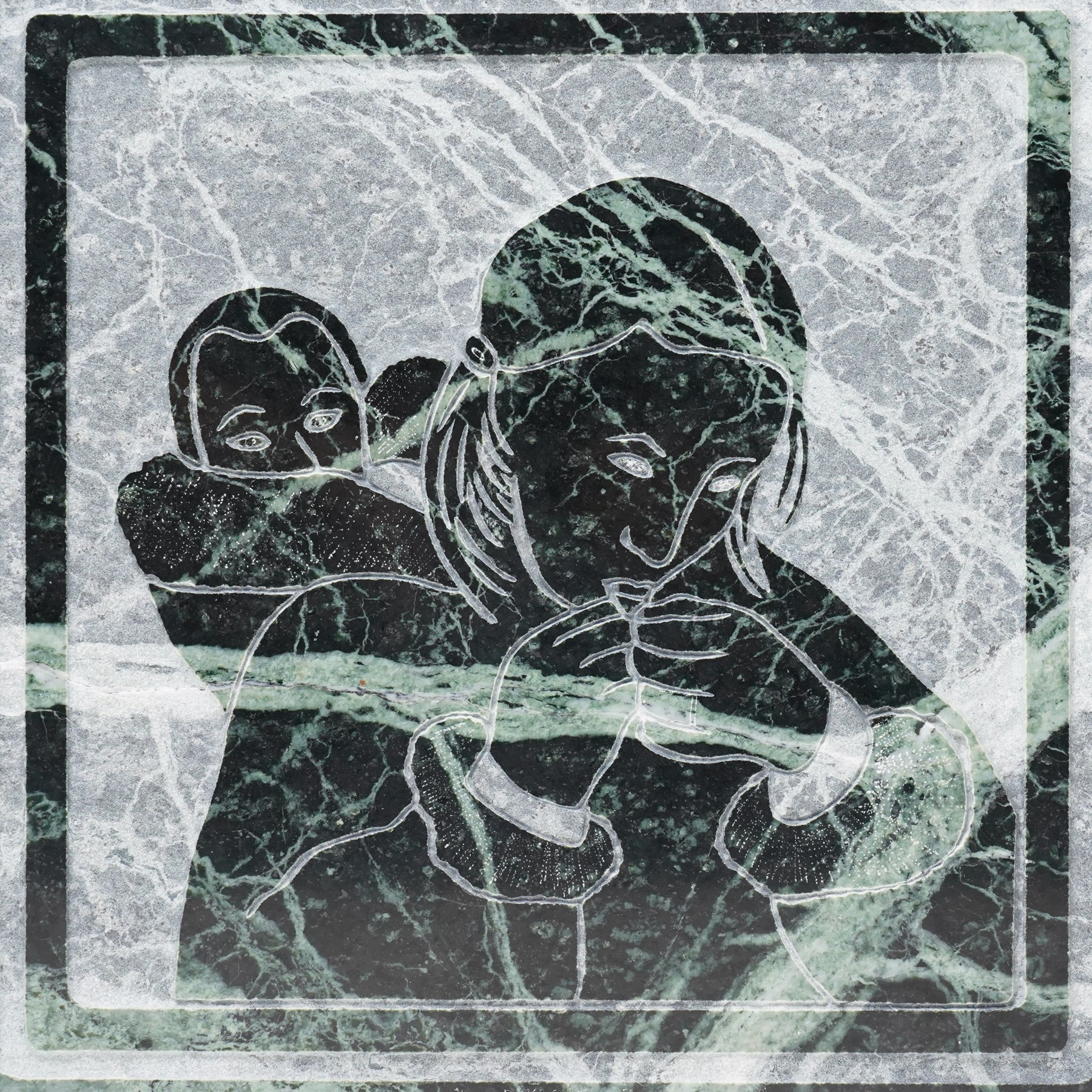Hennie Bernett (20th/21st century): Inuit mother carrying her child in an amauti, bas-relief in verde marble, signed 'Hennie Bernett' with sculptor's sticker on the rear, 38.2cm x 38cm 