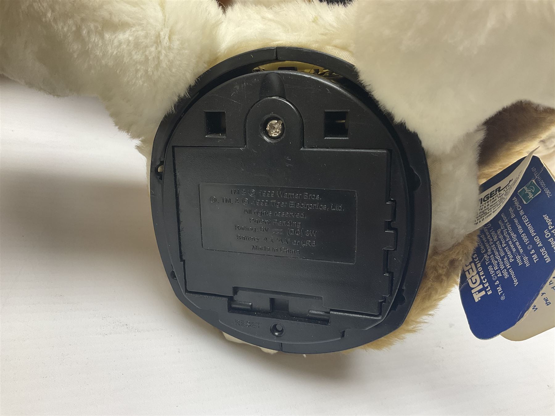 Gremlins 1999 Tiger Electronics interactive Gizmo, Cabbage Patch doll by Coleco Ind. Inc. and further soft and battery operated toys, in two boxes
