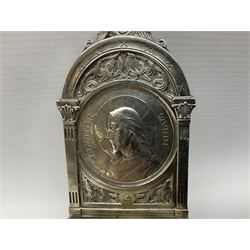 Small American silver plated font, stamped verso Gorham Co, H15cm
