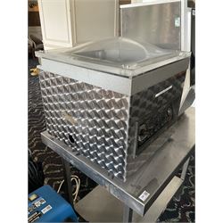 TurboVac SB415 vacuum packer- LOT SUBJECT TO VAT ON THE HAMMER PRICE - To be collected by appointment from The Ambassador Hotel, 36-38 Esplanade, Scarborough YO11 2AY. ALL GOODS MUST BE REMOVED BY WEDNESDAY 15TH JUNE.