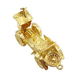 9ct gold classic car pendant / charm, hallmarked