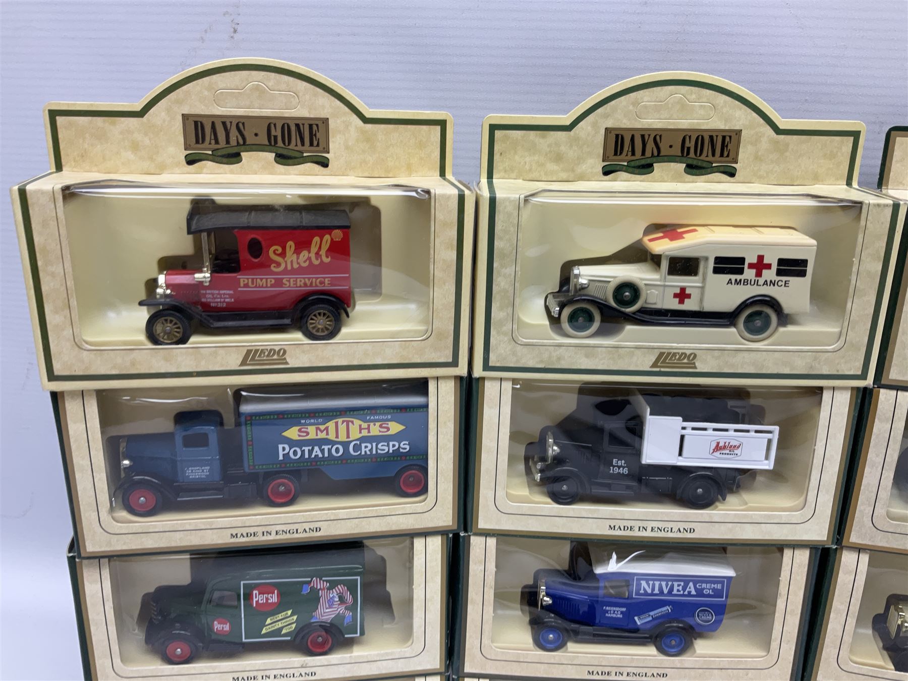 Seventy-six Lledo/ Days Gone die-cast models, all boxed (76)