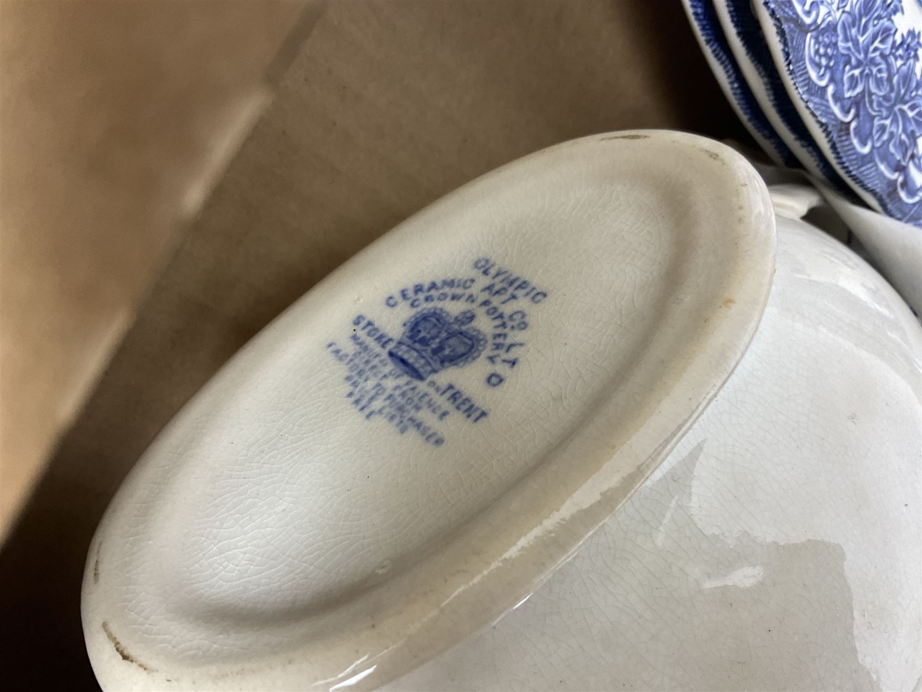 Large collection of blue and white ceramics, to include Spode Italian pattern with blue mark, Wood and Sons Yuan, pickle dish, Delft style etc, dinner plates, tea wares, bowls etc in six boxes