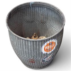 Collection of three ribbed galvanised dolly tubs with chevron detail, one retaining ‘The Popular Tub’ label, together with two white enamel buckets and a galvanised bucket, each with swing handle, max W46cm H53cm