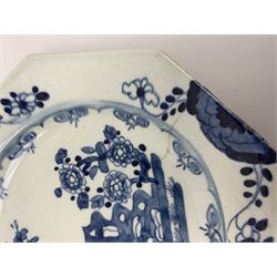 Mid 18th century Bow porcelain blue and white plate, of octagonal form, painted with rockwork, fence and floral sprays upon a white ground, D22cm


