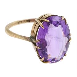 Early-mid 20th century rose gold oval amethyst ring, stamped 9ct