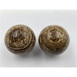 Pair of aragonite spheres, D7cm